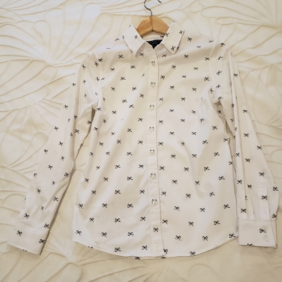 BR Blouse with bows pattern - Picture 1 of 5